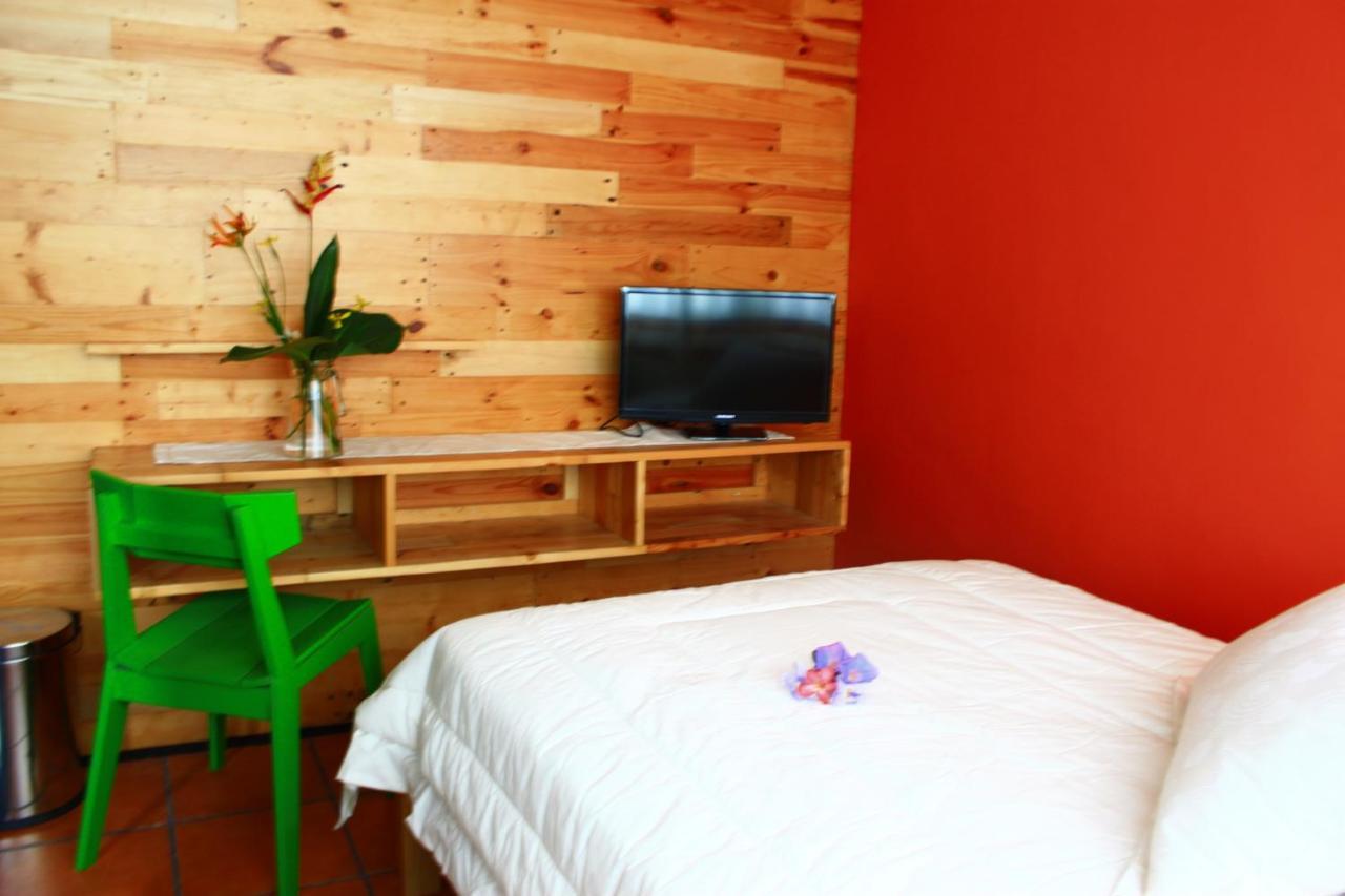 Roemah 28 Syariah Hotel Medan Kültér fotó