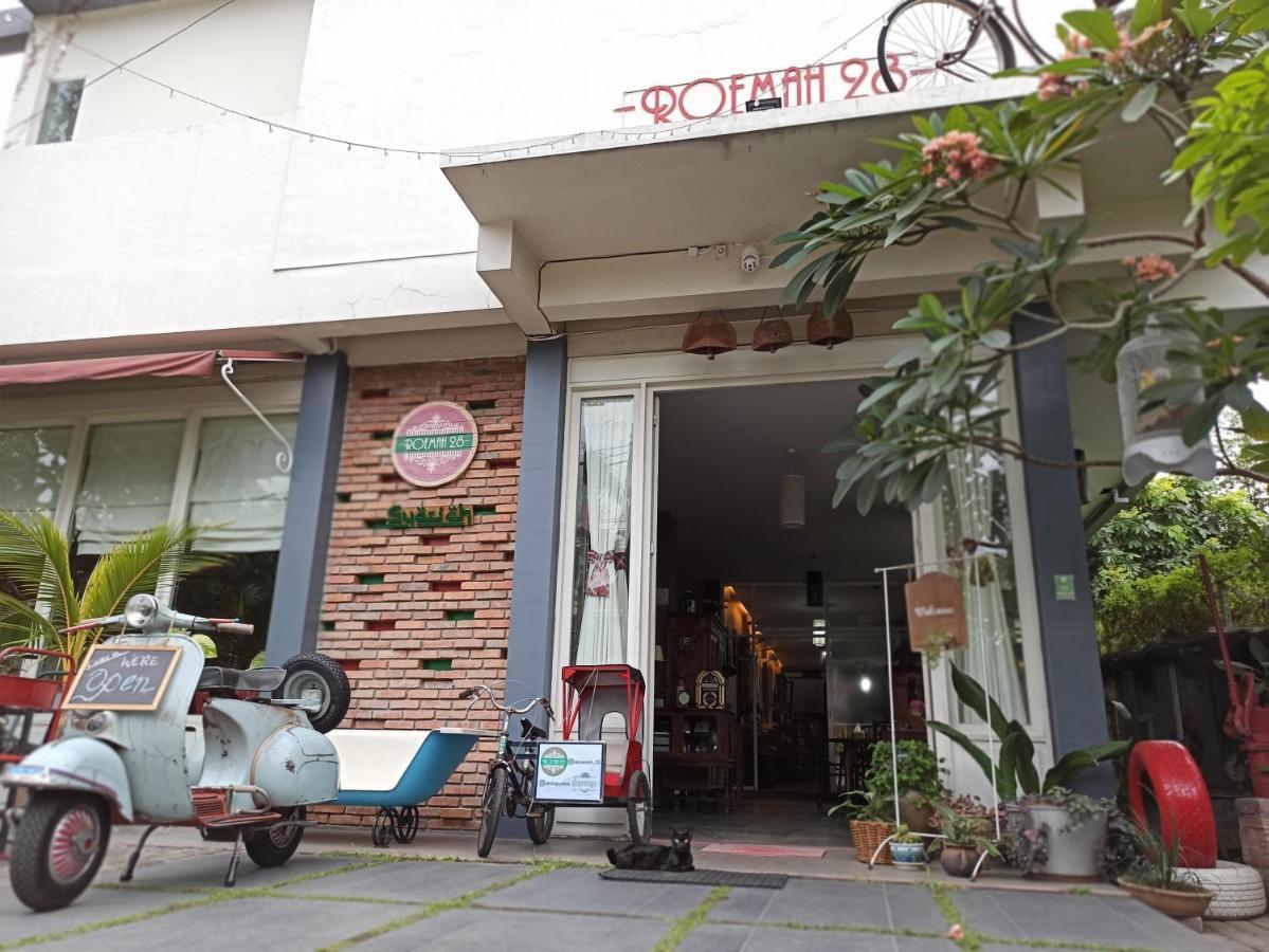 Roemah 28 Syariah Hotel Medan Kültér fotó