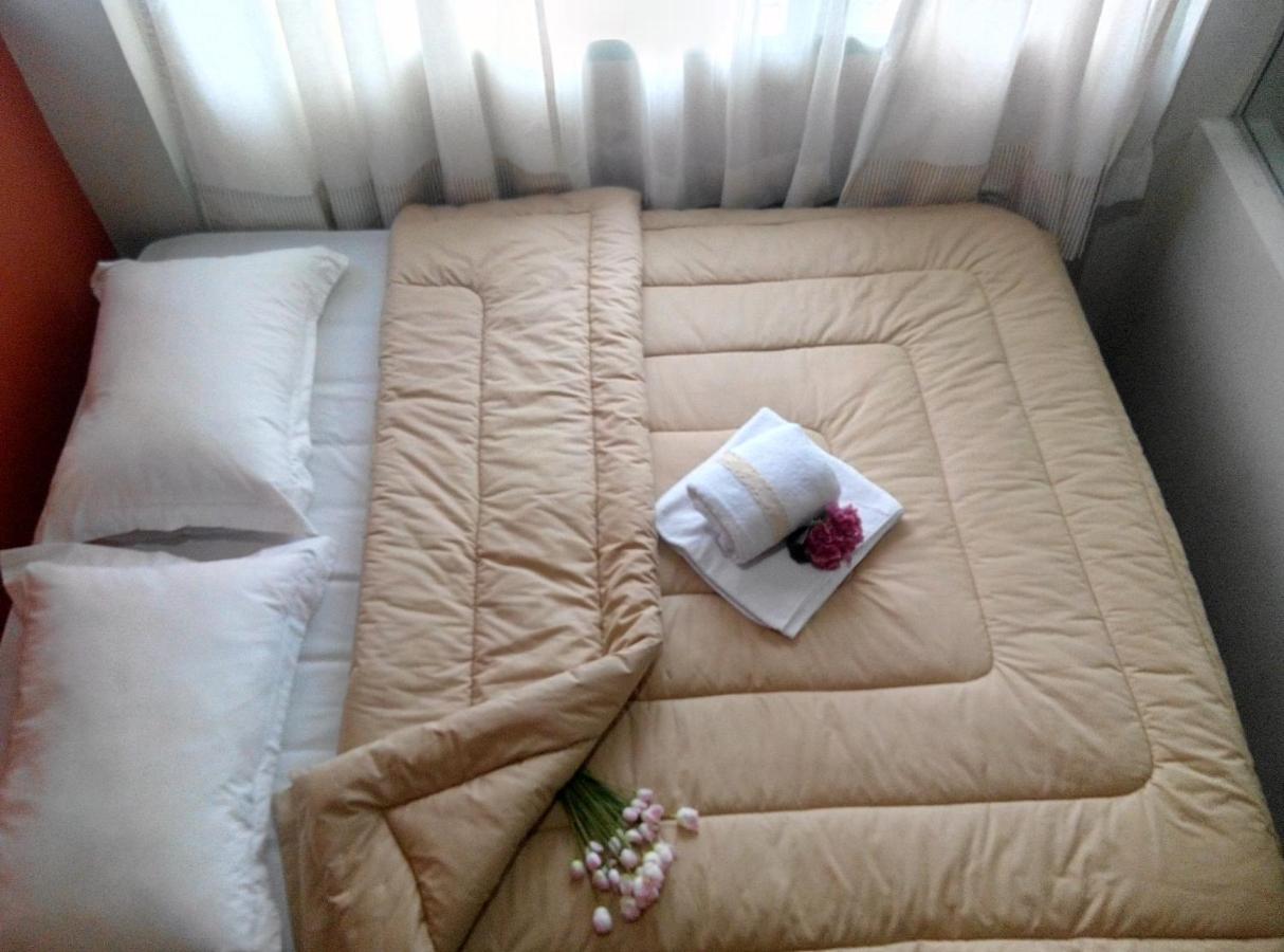 Roemah 28 Syariah Hotel Medan Kültér fotó
