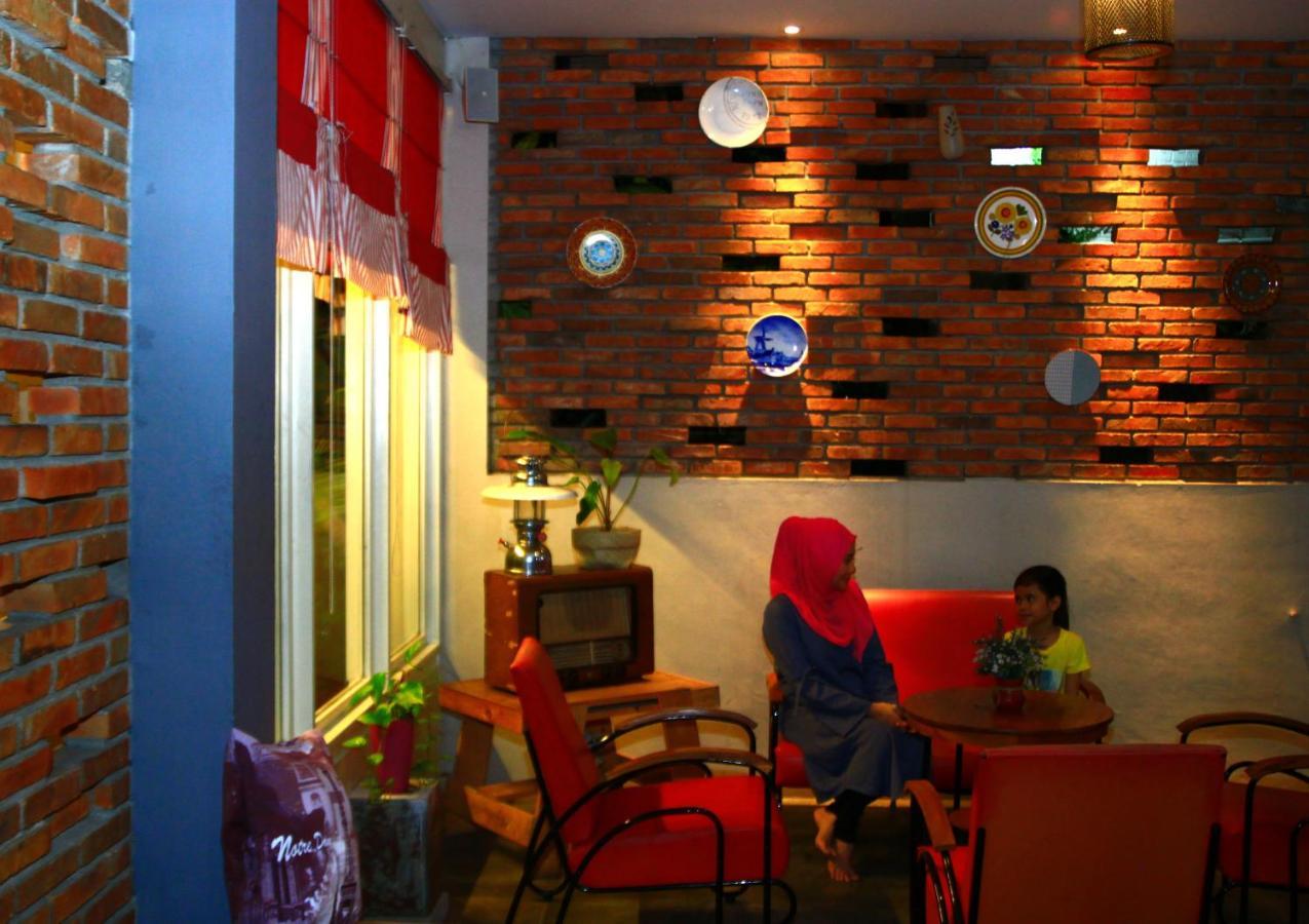 Roemah 28 Syariah Hotel Medan Kültér fotó
