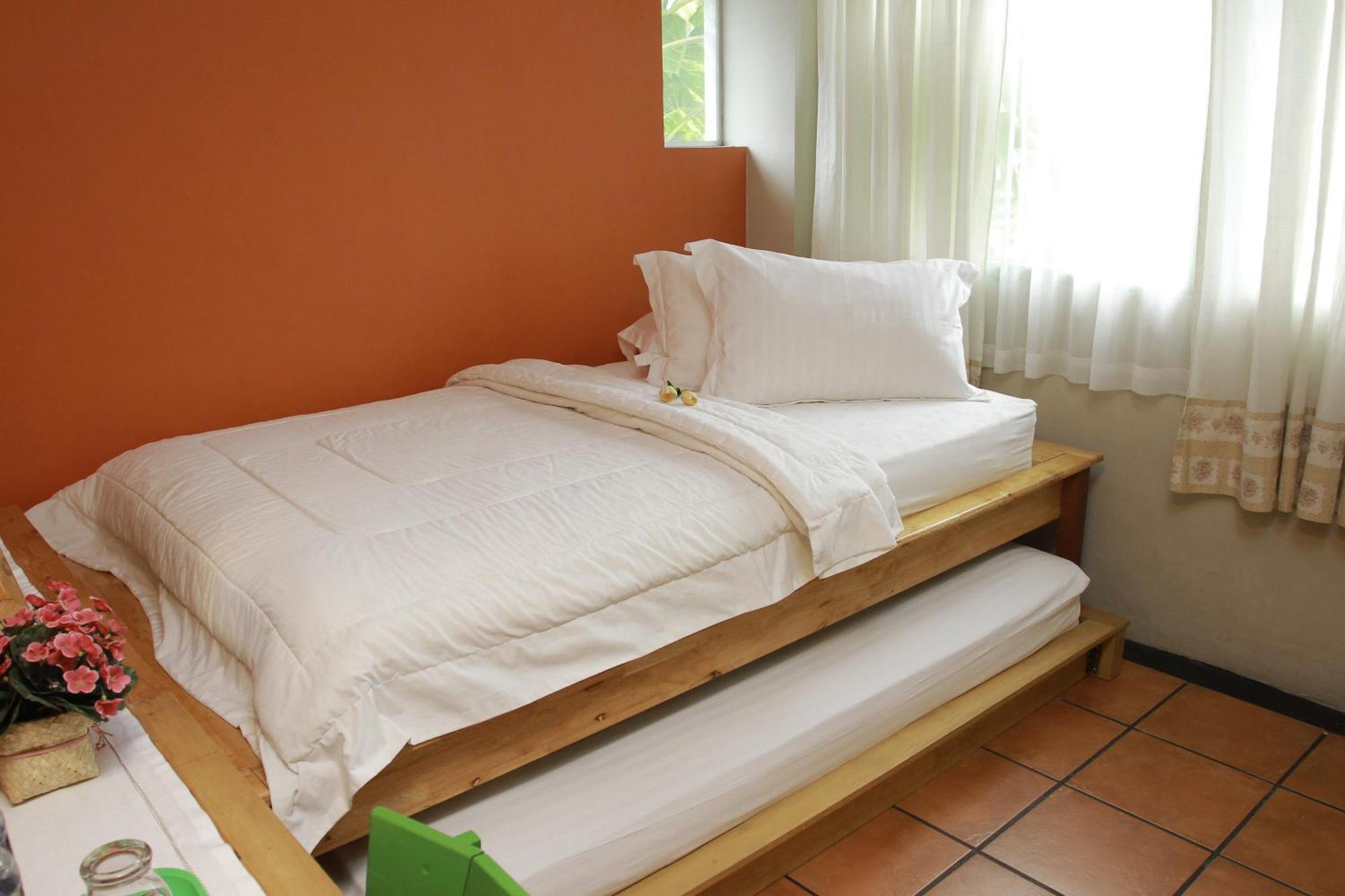 Roemah 28 Syariah Hotel Medan Kültér fotó