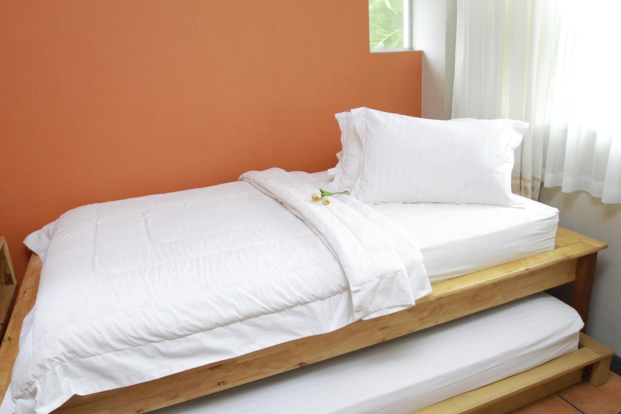 Roemah 28 Syariah Hotel Medan Kültér fotó